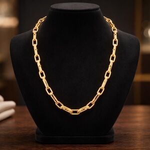 Elegant Gold Chain Necklace